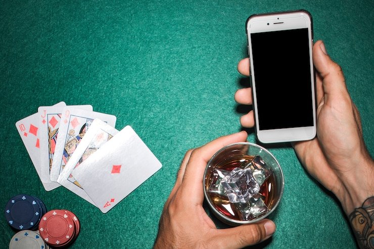 Tab penarikan menampilkan status dan detail setiap permintaan